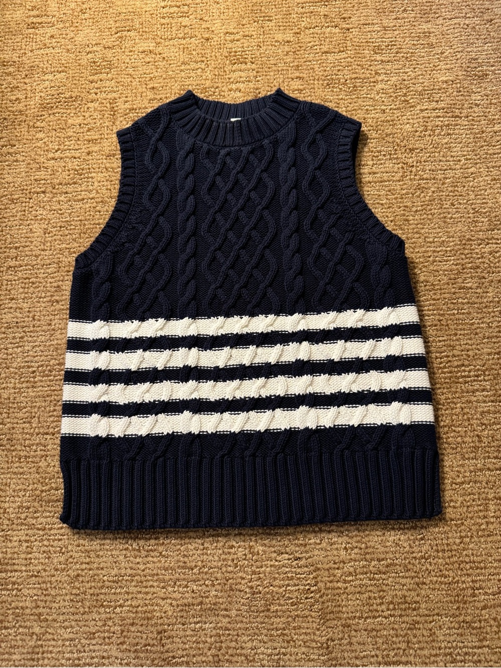 Caslon Navy and White Cable-Knit Sleeveless Sweater